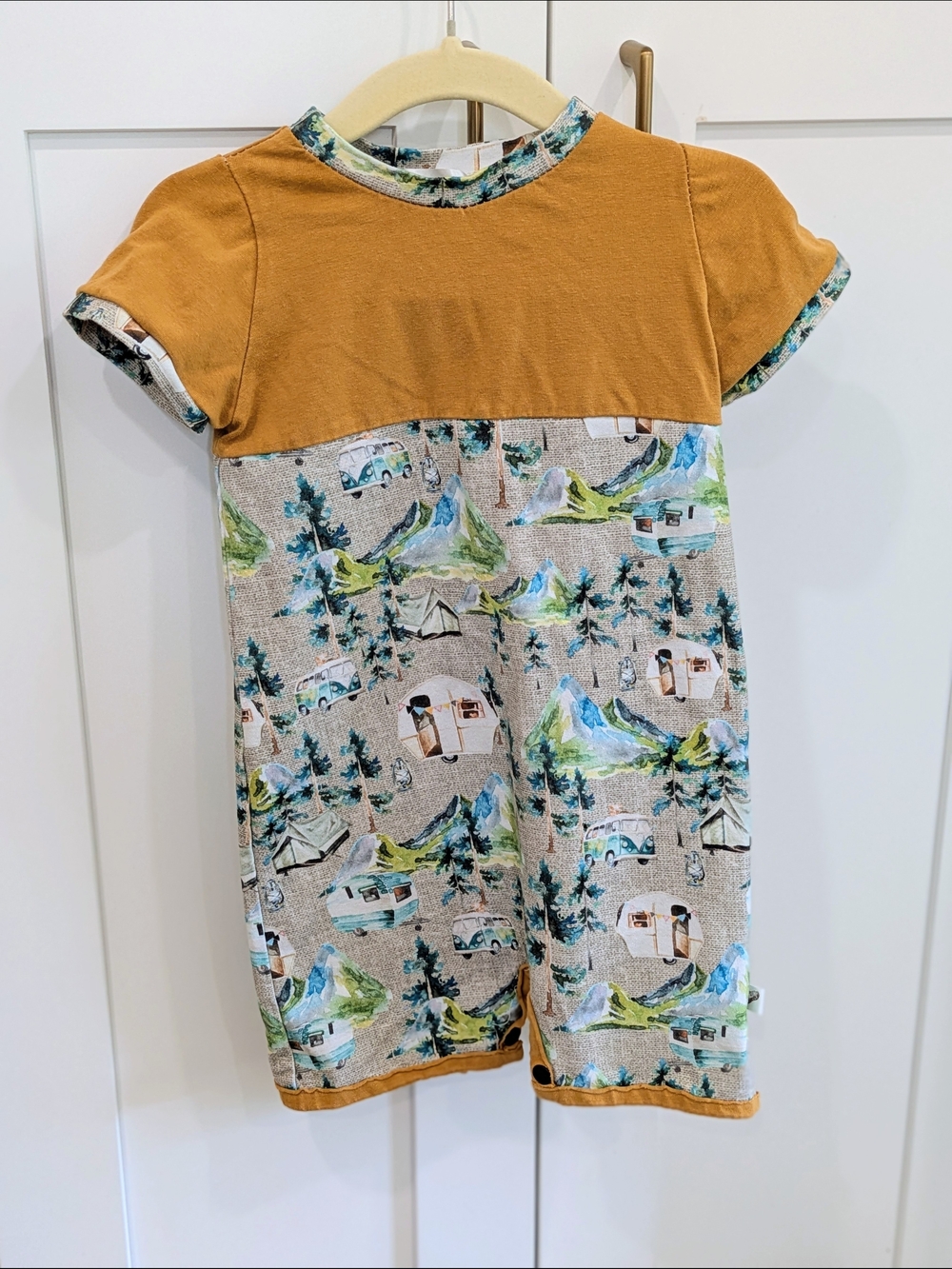 Toddler Short-Sleeve Camper Print Romper - Mustard/Scenic